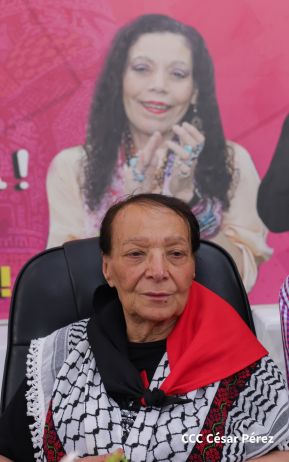Heroína palestina Leila Khaled de visita en Nicaragua