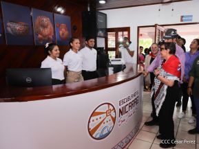 Heroína palestina Leila Khaled de visita en Nicaragua