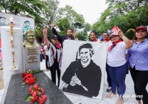 Heroína palestina Leila Khaled de visita en Nicaragua