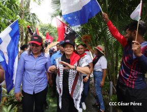 Heroína palestina Leila Khaled de visita en Nicaragua