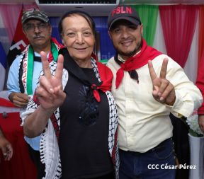 Heroína palestina Leila Khaled de visita en Nicaragua