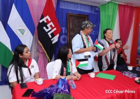 Heroína palestina Leila Khaled de visita en Nicaragua