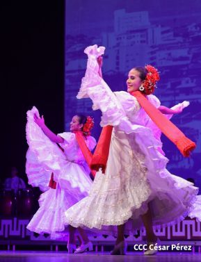 55 años del Ballet Folclórico Nicaragüense del maestro Ronald Abud Vivas
