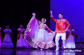 55 años del Ballet Folclórico Nicaragüense del maestro Ronald Abud Vivas
