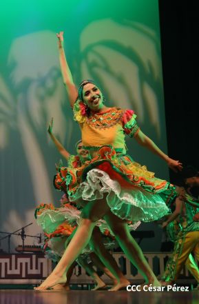 55 años del Ballet Folclórico Nicaragüense del maestro Ronald Abud Vivas