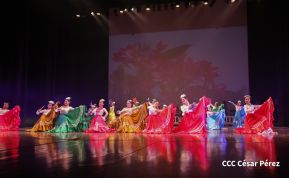 55 años del Ballet Folclórico Nicaragüense del maestro Ronald Abud Vivas