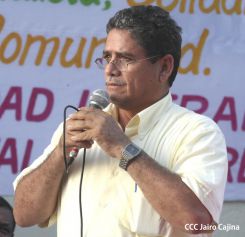 Leoneses inician conmemoraciones y celebraciones del 35/19