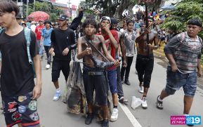 Feligreses acompañan a Santo Domingo de Guzmán rumbo a su morada en Las Sierritas
