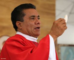 Pueblo católico de Nicaragua celebra Fiesta de Pentecostés