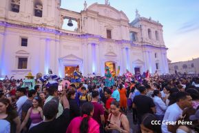 De esta manera leoneses celebran 77 años de la Gritería en honor a la Asunción de María