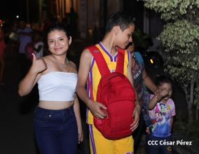 De esta manera leoneses celebran 77 años de la Gritería en honor a la Asunción de María