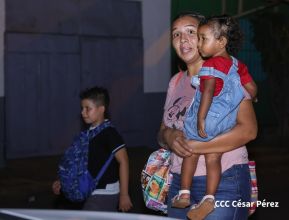 De esta manera leoneses celebran 77 años de la Gritería en honor a la Asunción de María