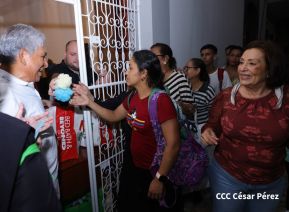 De esta manera leoneses celebran 77 años de la Gritería en honor a la Asunción de María