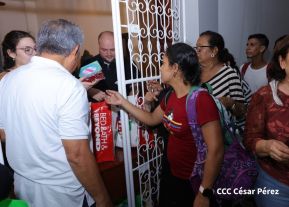 De esta manera leoneses celebran 77 años de la Gritería en honor a la Asunción de María