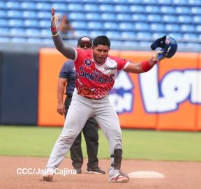 Séptimo juego de la semifinal del Campeonato Germán Pomares entre Los Dantos y Toros de Chontales