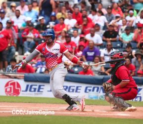 Séptimo juego de la semifinal del Campeonato Germán Pomares entre Los Dantos y Toros de Chontales