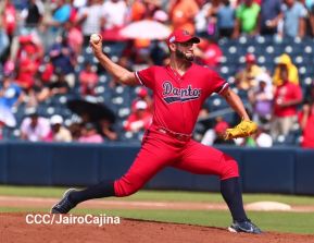 Séptimo juego de la semifinal del Campeonato Germán Pomares entre Los Dantos y Toros de Chontales
