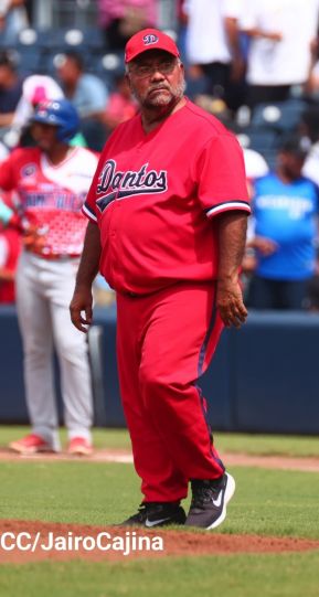 Séptimo juego de la semifinal del Campeonato Germán Pomares entre Los Dantos y Toros de Chontales