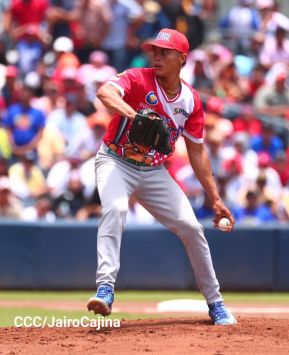 Séptimo juego de la semifinal del Campeonato Germán Pomares entre Los Dantos y Toros de Chontales