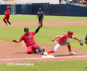 Séptimo juego de la semifinal del Campeonato Germán Pomares entre Los Dantos y Toros de Chontales