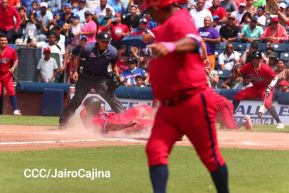 Séptimo juego de la semifinal del Campeonato Germán Pomares entre Los Dantos y Toros de Chontales