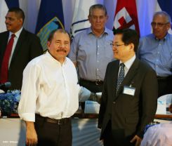 Presidente Daniel inaugura Centro de Estudios Avanzados en Banda Ancha para el Desarrollo