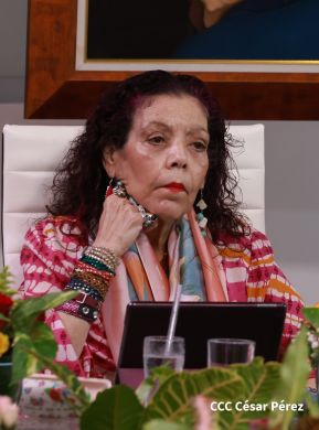 Comandante Daniel y Compañera Rosario en la XI Cumbre Extraordinaria de Jefes de Estado del ALBA-TCP