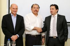 Presidente Daniel inaugura Centro de Estudios Avanzados en Banda Ancha para el Desarrollo