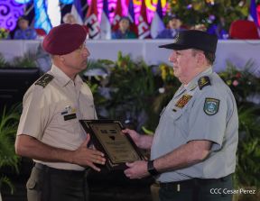 Acto en conmemoración del 45 aniversario de fundación del Ejército de Nicaragua