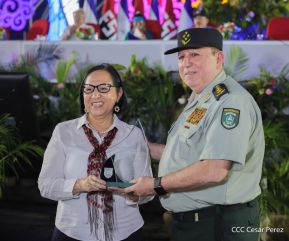 Acto en conmemoración del 45 aniversario de fundación del Ejército de Nicaragua