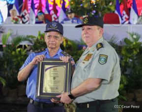 Acto en conmemoración del 45 aniversario de fundación del Ejército de Nicaragua