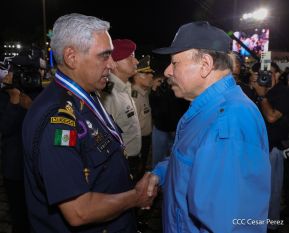Acto en conmemoración del 45 aniversario de fundación del Ejército de Nicaragua