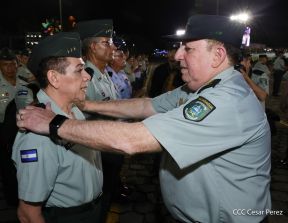 Acto en conmemoración del 45 aniversario de fundación del Ejército de Nicaragua