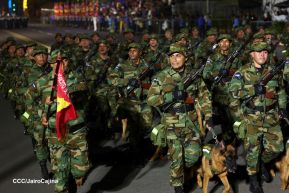 Desfile Pueblo-Ejército en el 45 Aniversario de la Fundación del Ejército de Nicaragua
