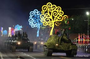 Desfile Pueblo-Ejército en el 45 Aniversario de la Fundación del Ejército de Nicaragua