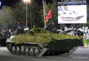 Desfile Pueblo-Ejército en el 45 Aniversario de la Fundación del Ejército de Nicaragua