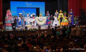  Certamen Reinas Nicaragua: Competencia de Trajes Nacionales del Folklore y la Tradición