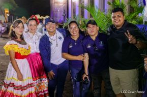 Celebración del Día Nacional del Huipil