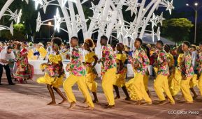 Celebración del Día Nacional del Huipil