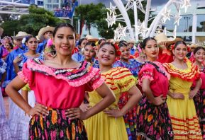 Celebración del Día Nacional del Huipil