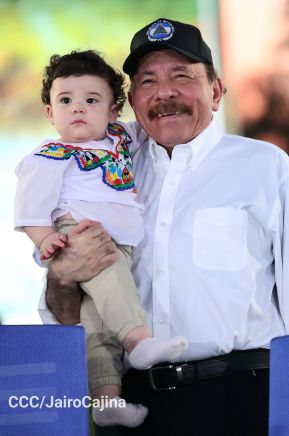 Desfile Escolar 2024 en honor a la gloriosa epopeya de la Batalla de San Jacinto