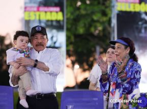 Desfile Escolar 2024 en honor a la gloriosa epopeya de la Batalla de San Jacinto