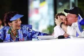 Desfile Escolar 2024 en honor a la gloriosa epopeya de la Batalla de San Jacinto