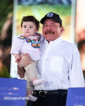 Desfile Escolar 2024 en honor a la gloriosa epopeya de la Batalla de San Jacinto