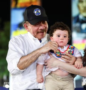 Desfile Escolar 2024 en honor a la gloriosa epopeya de la Batalla de San Jacinto