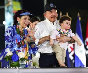 Desfile Escolar 2024 en honor a la gloriosa epopeya de la Batalla de San Jacinto