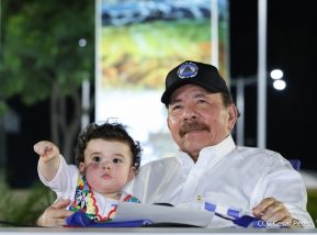 Desfile Escolar 2024 en honor a la gloriosa epopeya de la Batalla de San Jacinto