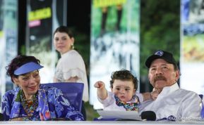 Desfile Escolar 2024 en honor a la gloriosa epopeya de la Batalla de San Jacinto