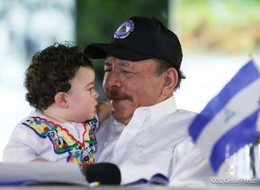 Desfile Escolar 2024 en honor a la gloriosa epopeya de la Batalla de San Jacinto
