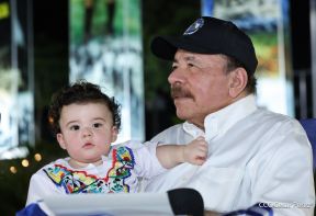Desfile Escolar 2024 en honor a la gloriosa epopeya de la Batalla de San Jacinto
